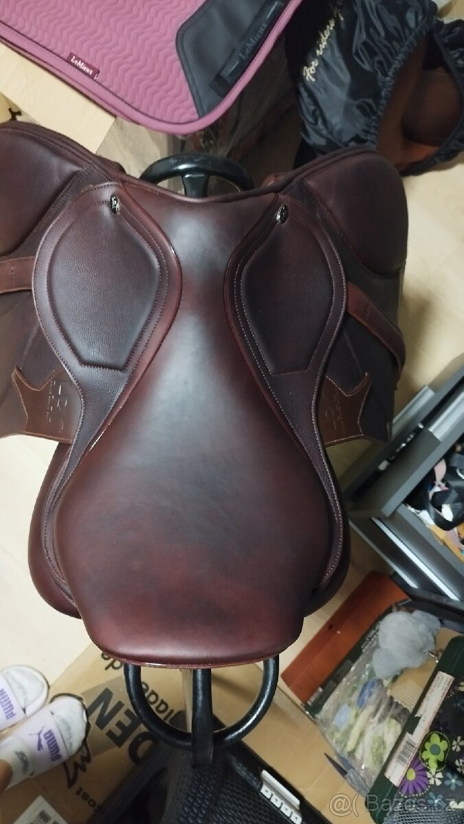 Skokové sedlo HBC - 2