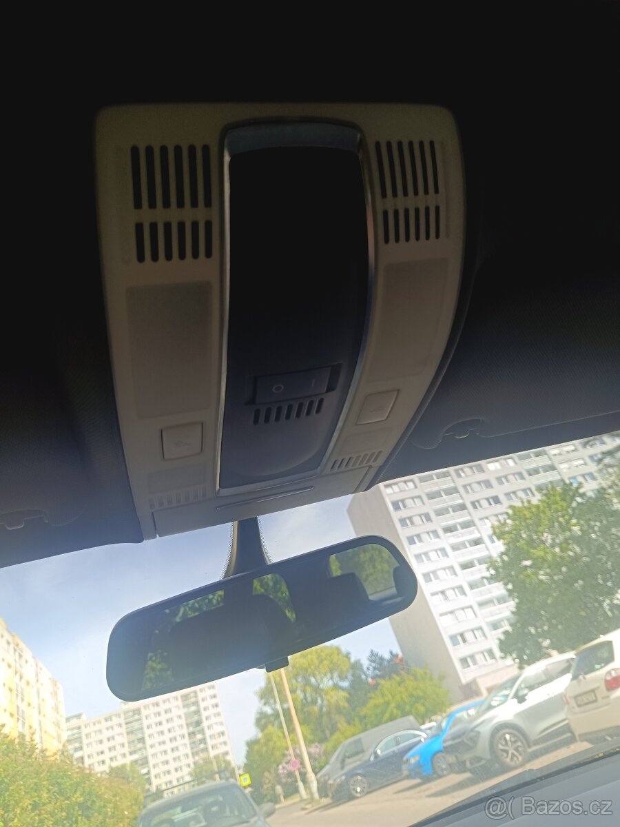 Černá stropnice Audi A6 C6 avant 2005 - 2