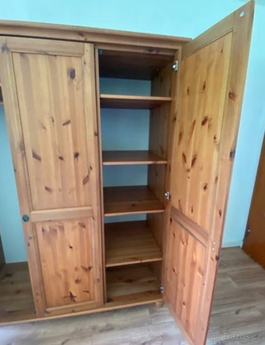 ŠATNÍ SKŘÍŇ IKEA LEKSVIK - 2
