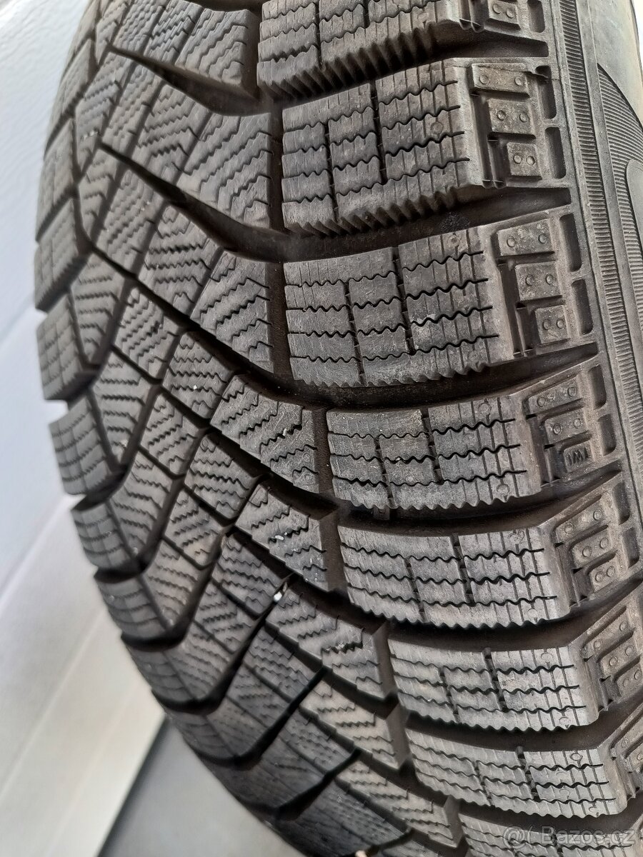 VW PASSAT B8 Alhambra Sharan SUPERB3 215/60/16 TOP STAV - 2