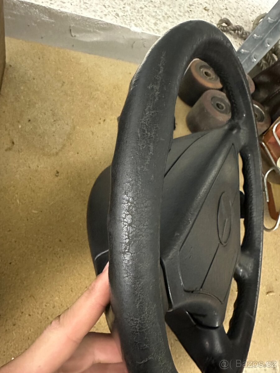 Mercedes w124 sportline volant - 2