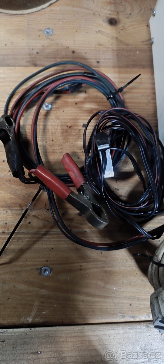 Záložní zdroj - 2