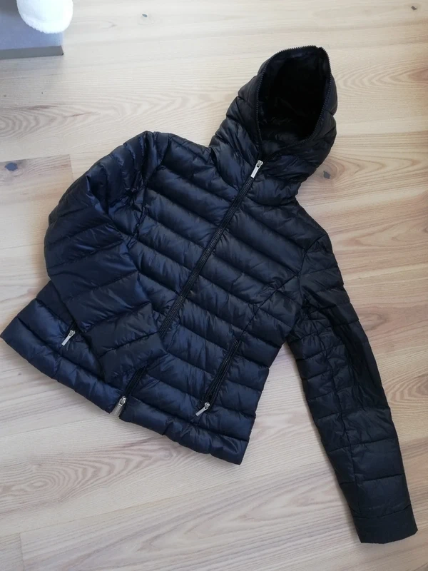 Lehká prošívaná bunda Armani - 2