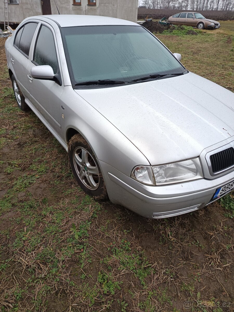 Škoda Octavia - 2