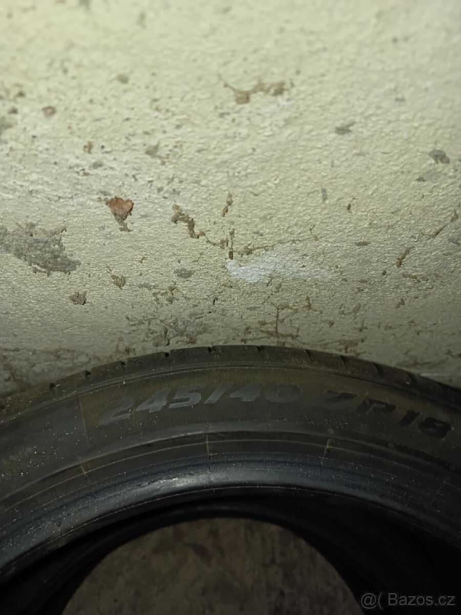 Letní pneu 245/40 R18 (DOT24) - 2