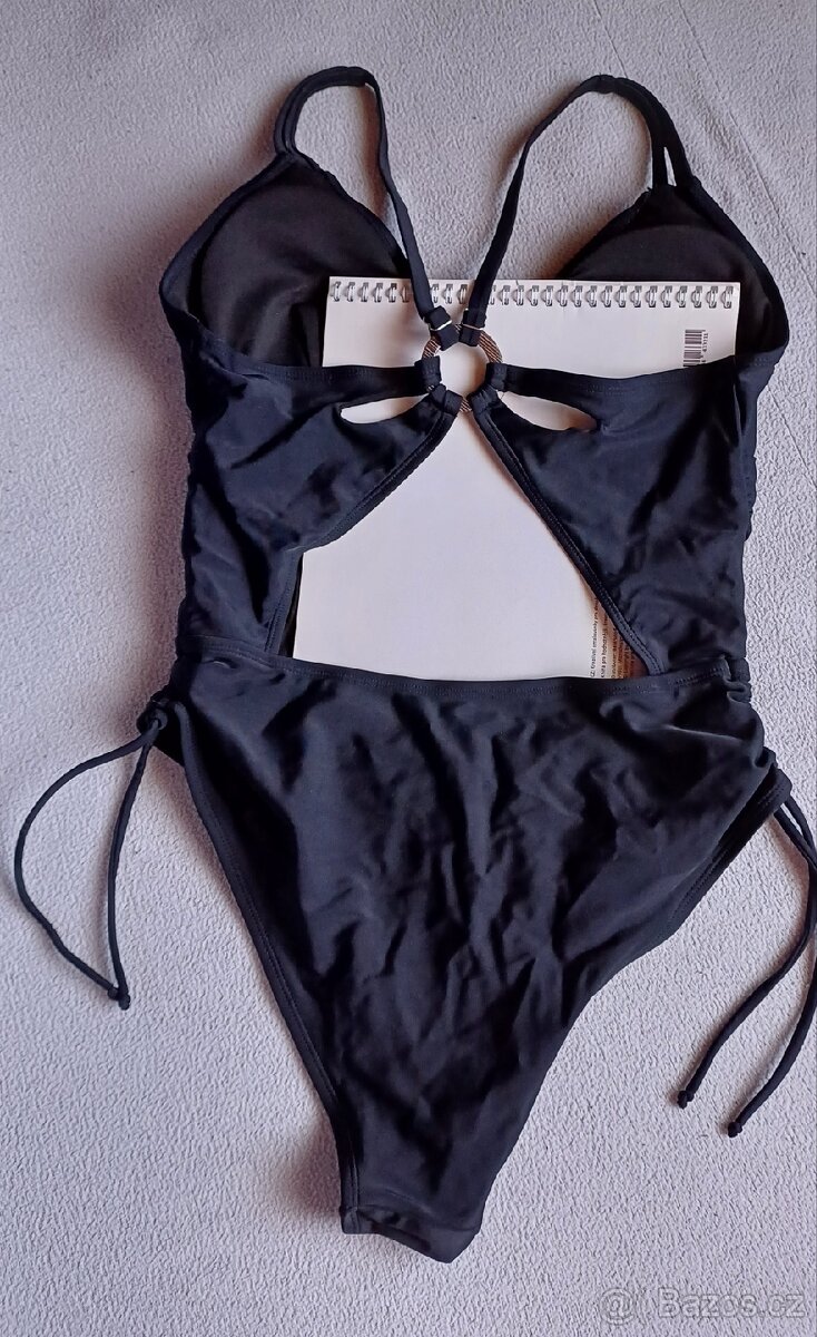 Jednodílné dámské plavky - 2