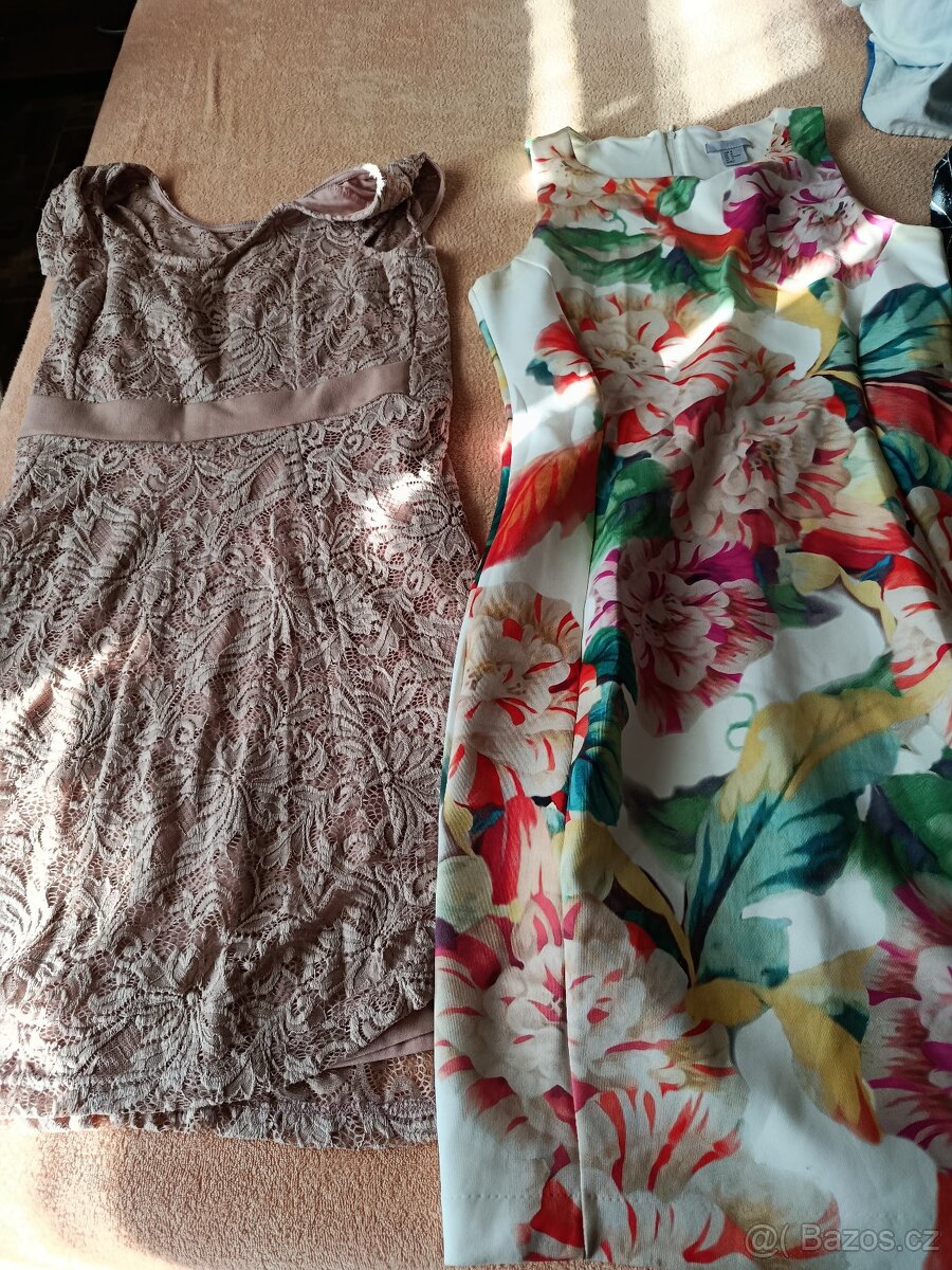 Dámské šaty - 2