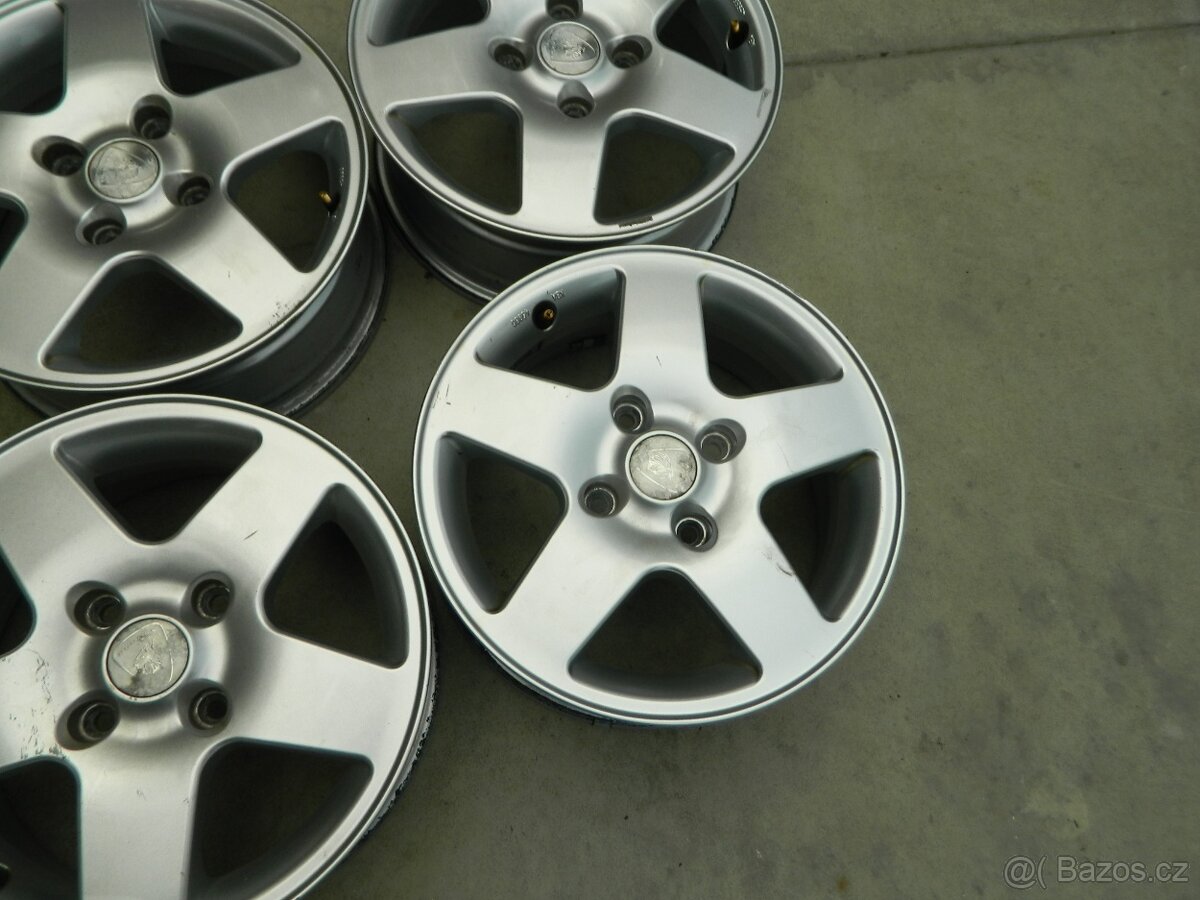 alu kola 4x114,3 r15 - 2