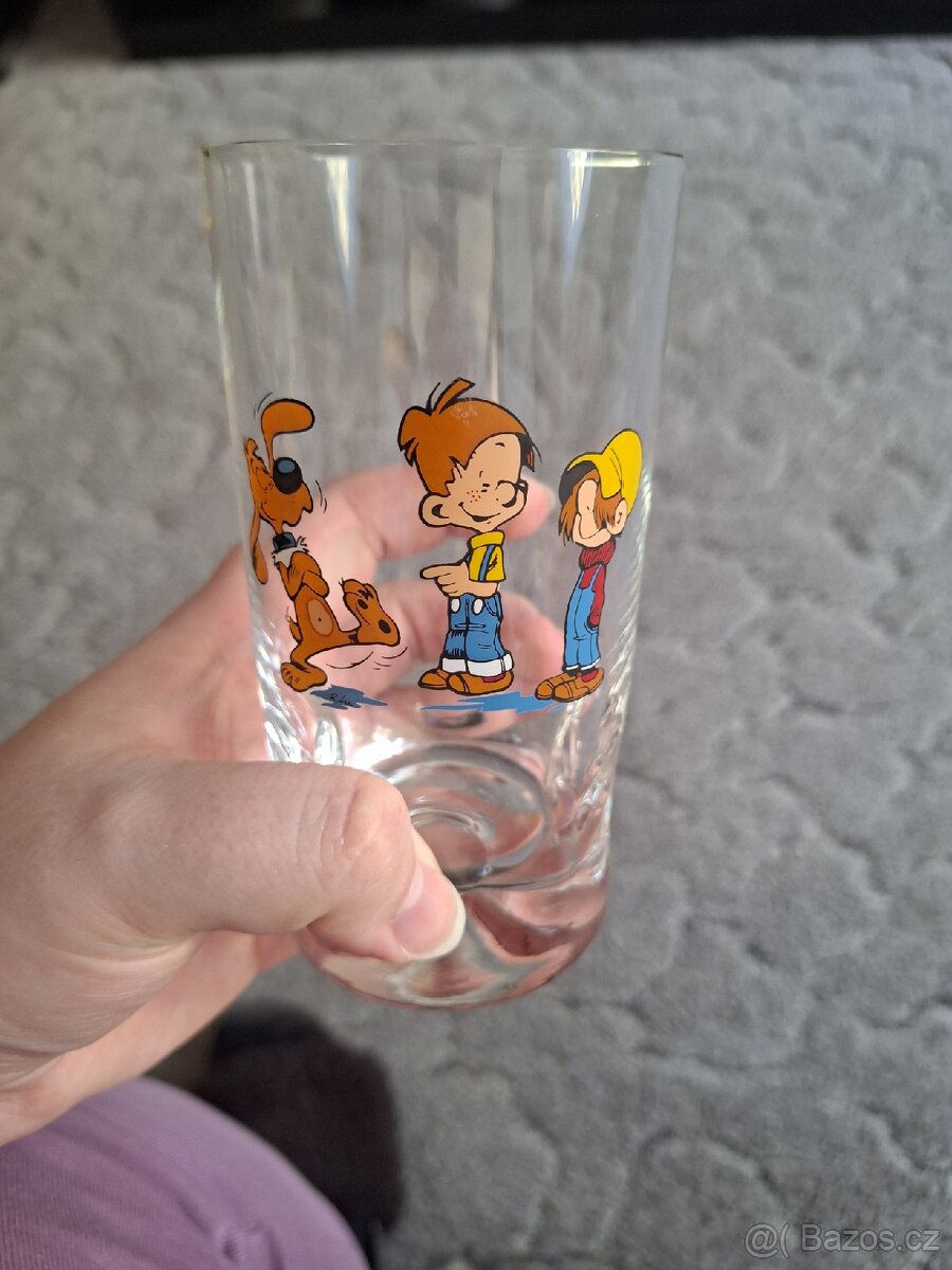Dvě skleničky s obrázky - 2