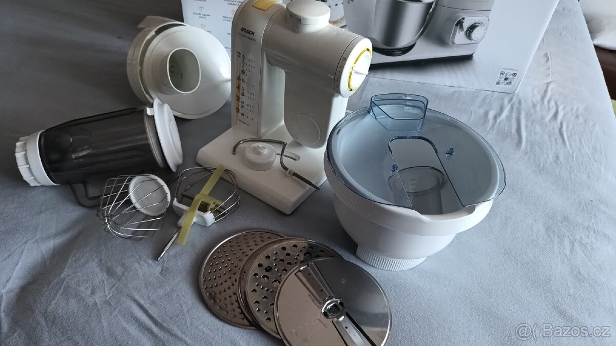 Kuchyňský robot BOSH - 2