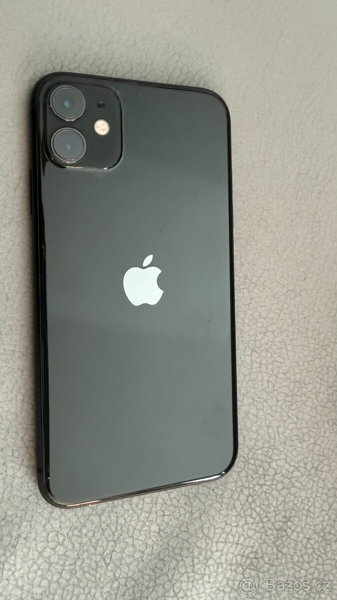 Apple iPhone 11, 64GB Black - 2
