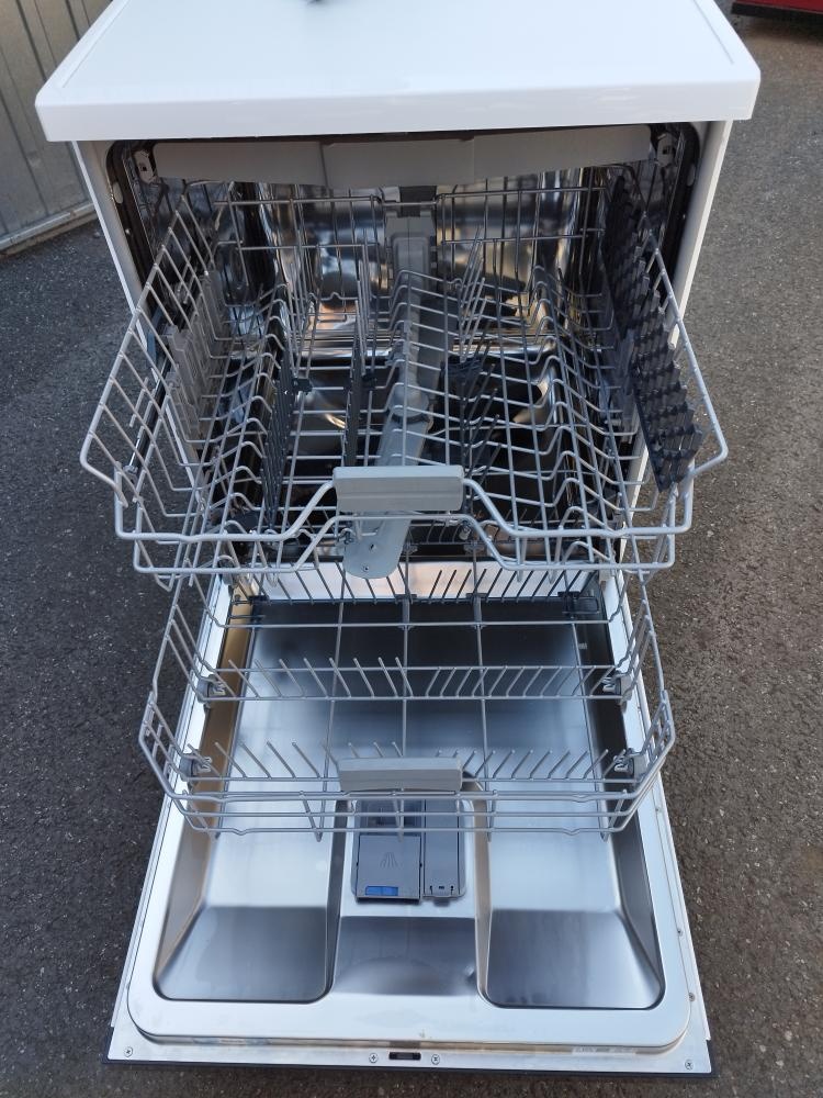 Myčka BEKO BDFN 26526WQ - záruka - 2