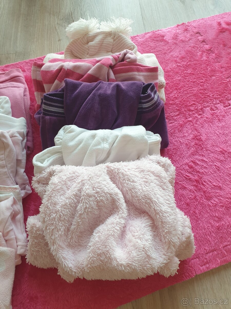 Set dívčího oblečení - 2