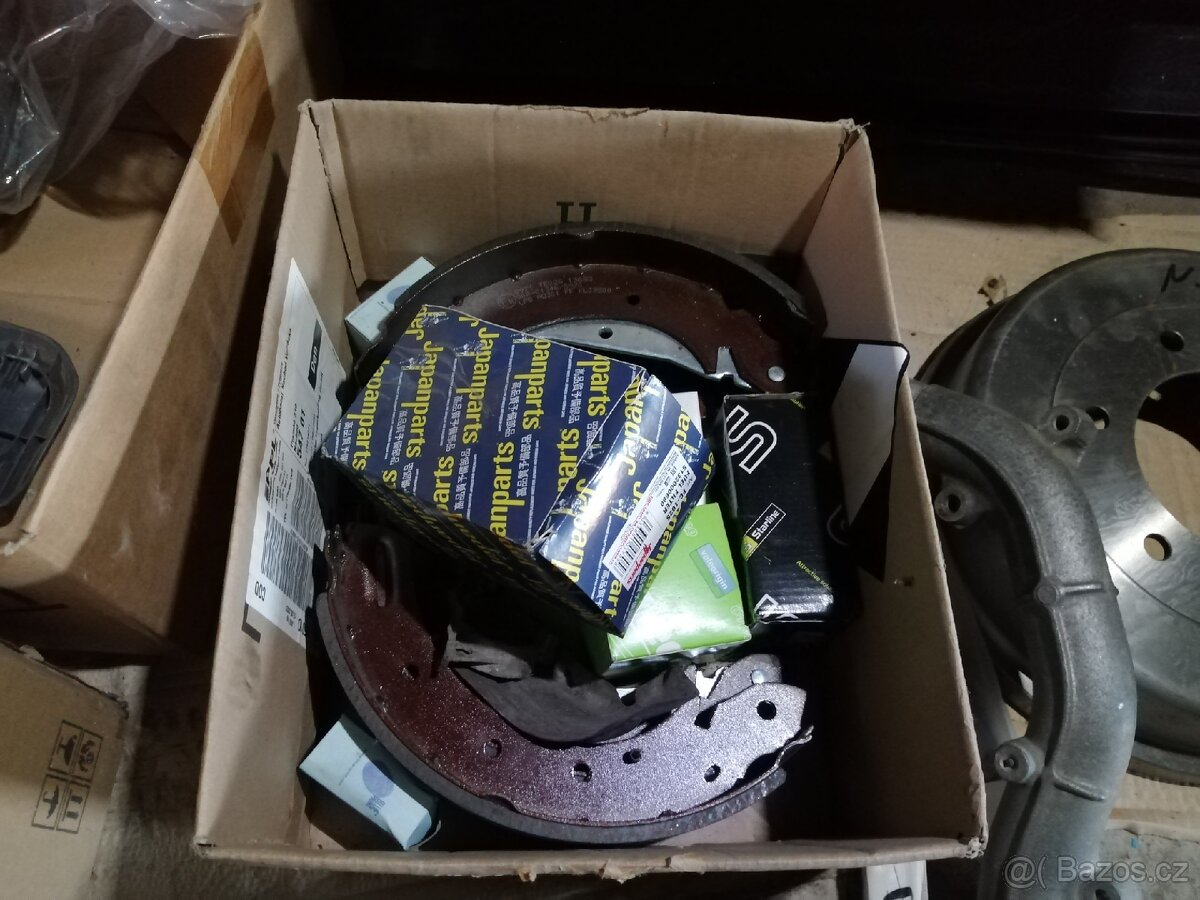 Řídící jednotka Terrano 1 D21 3.0 V6 - 2