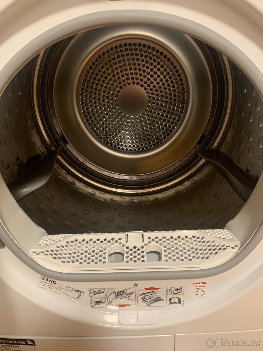 AEG T88595IS3C – sušička (9 kg) + originální mezikus AEG - 2
