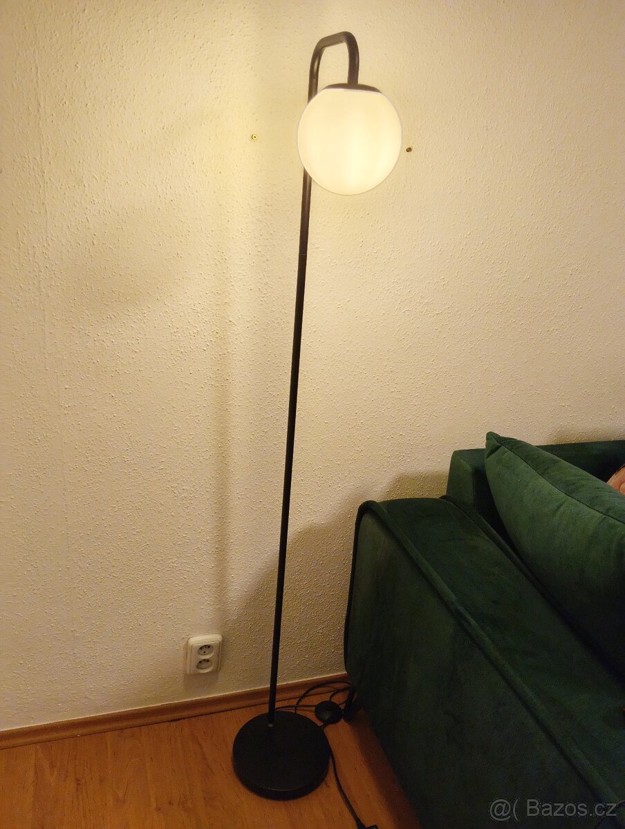 Industriální stojací lampa Jysk - 2