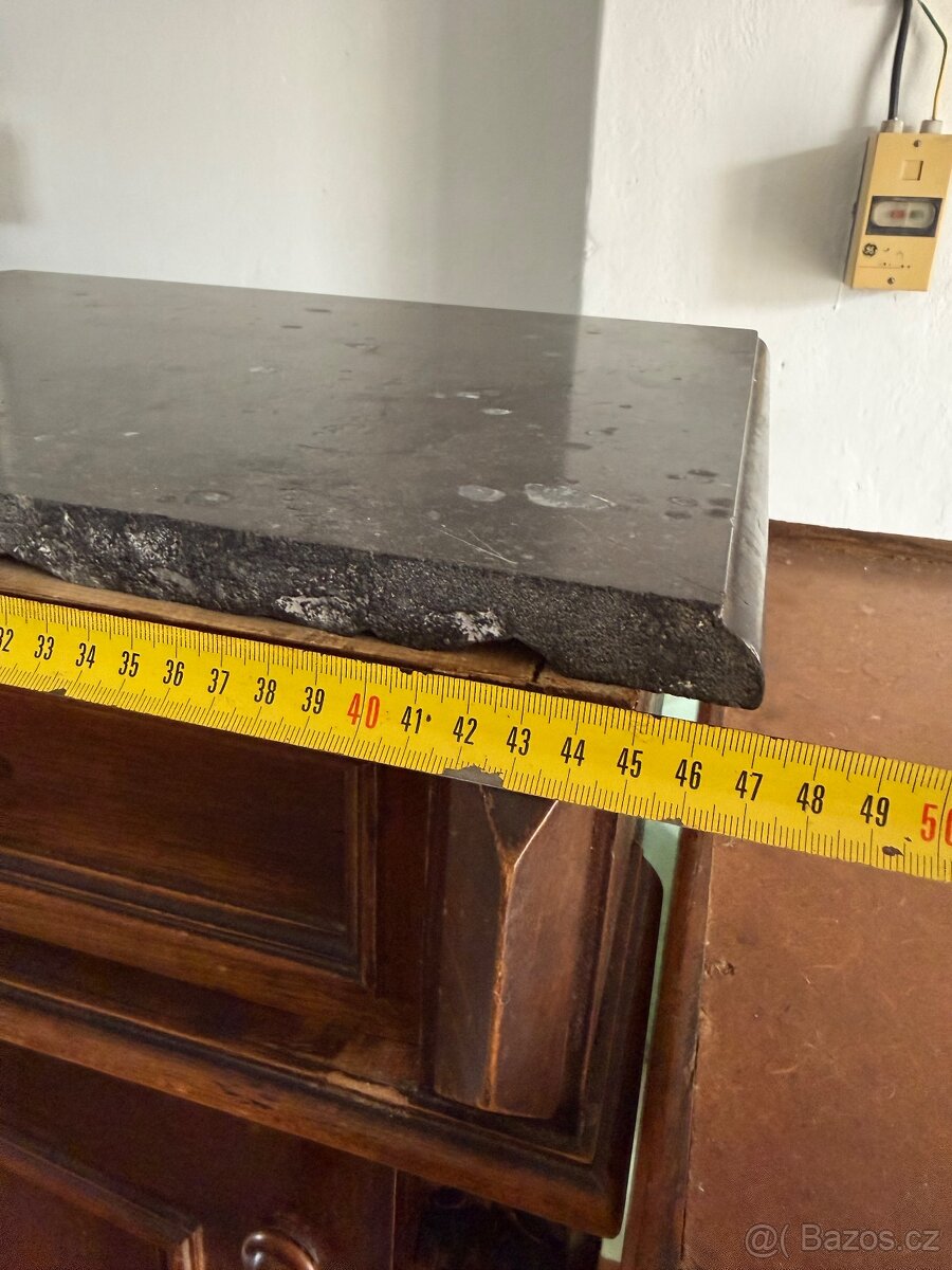 Starožitná 2x skříňka malé - 2