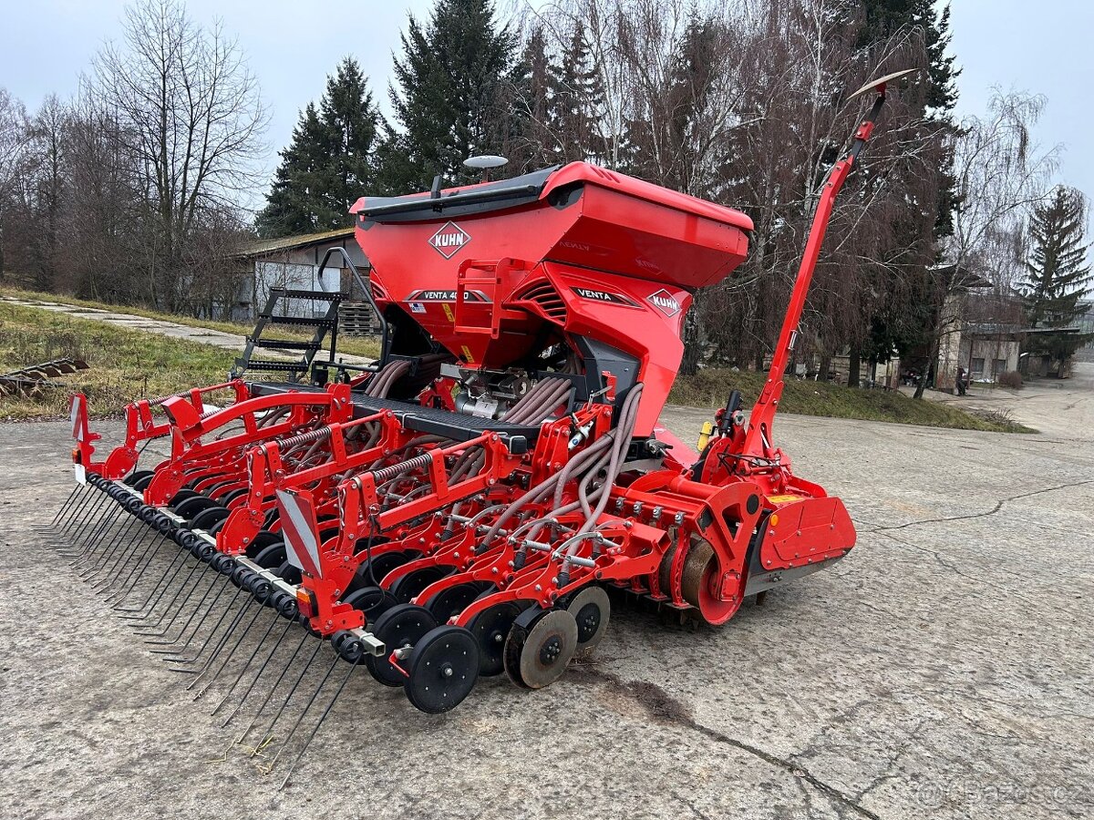 Secí kombinace KUHN HR 4040 D a KUHN VENTA 4030-28 - 2