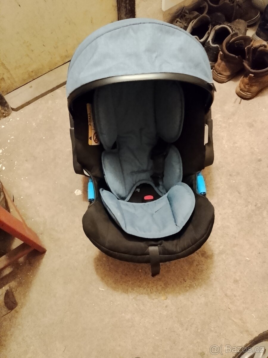 Dětska autosedačka vajičko - 2