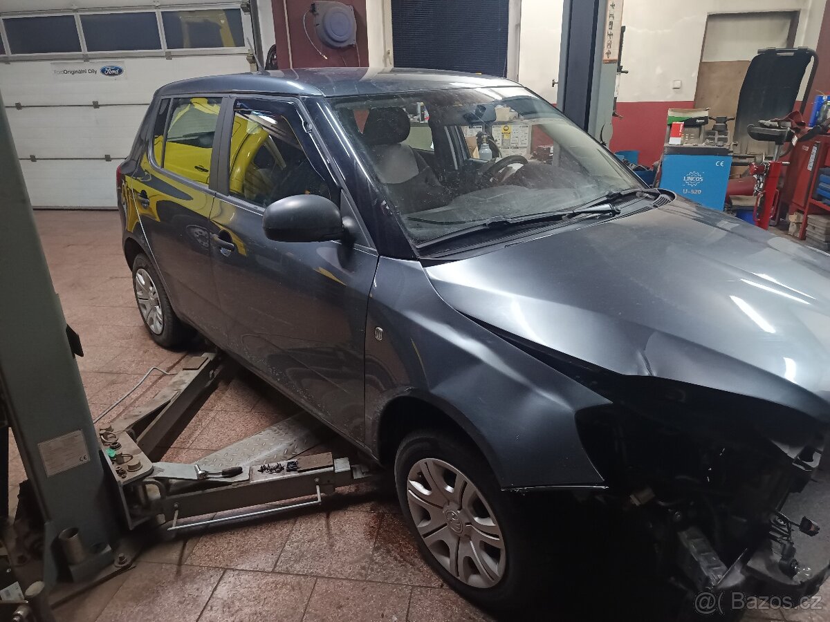 Škoda fabia 2 r.v 2014 1.2tsi 63 kW - 2