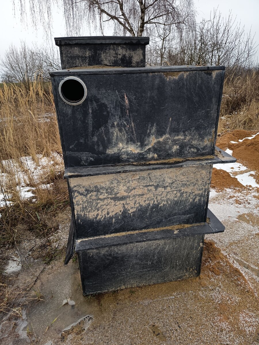 Plastová jímka septik 2m ³ - 2