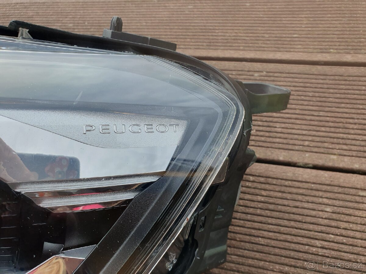 Peugeot Rifter - levé přední světlo - 2