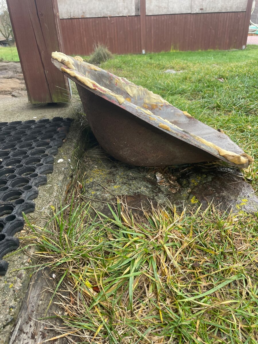 Lavor/sedačka Zetor - 2