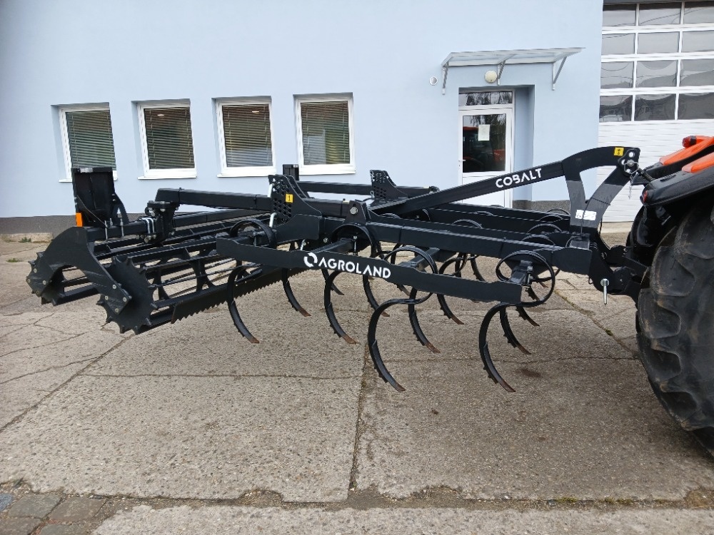 Kultivátor na přípravu půdy - 2