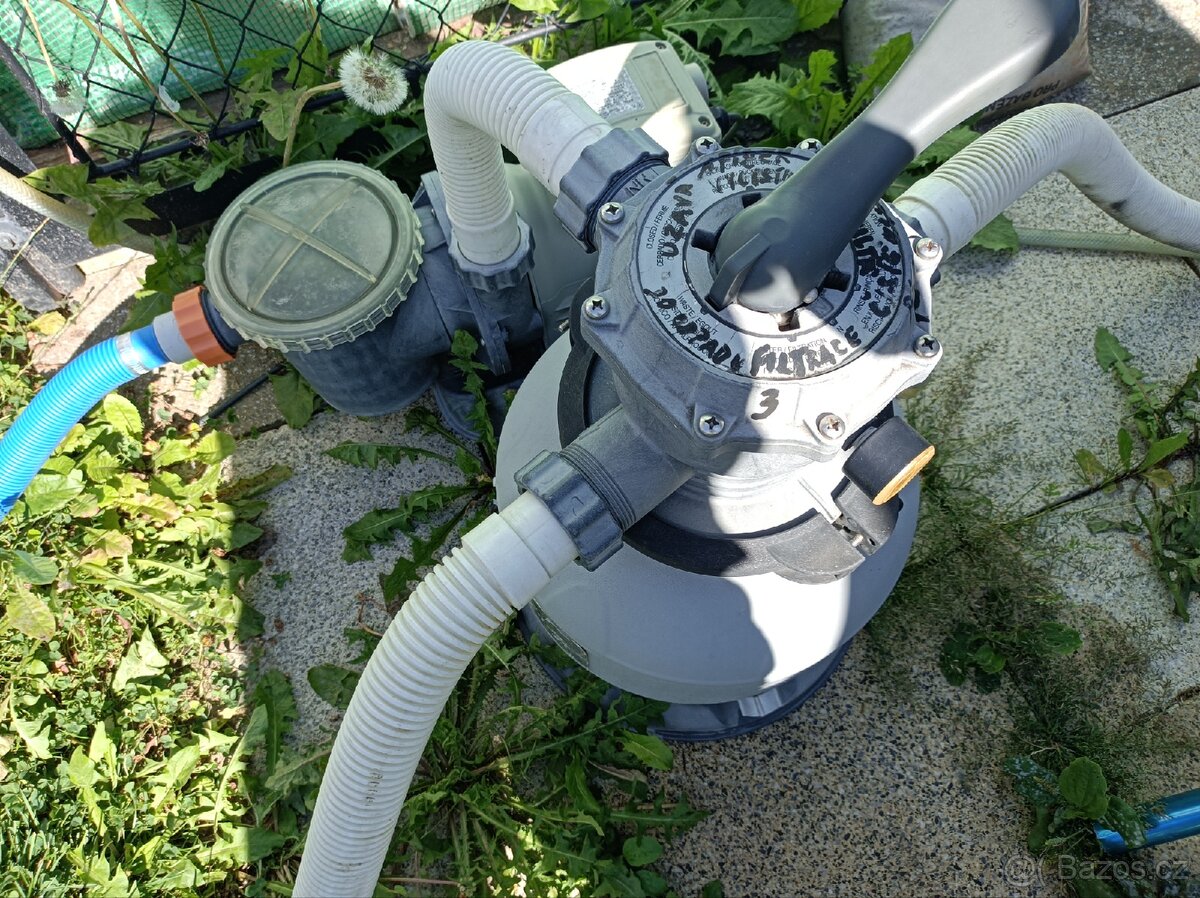 Nadzemní bazén + příslušenství - 2