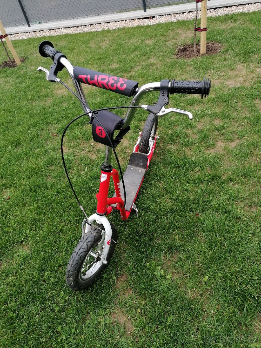 Koloběžka Yedoo - 2