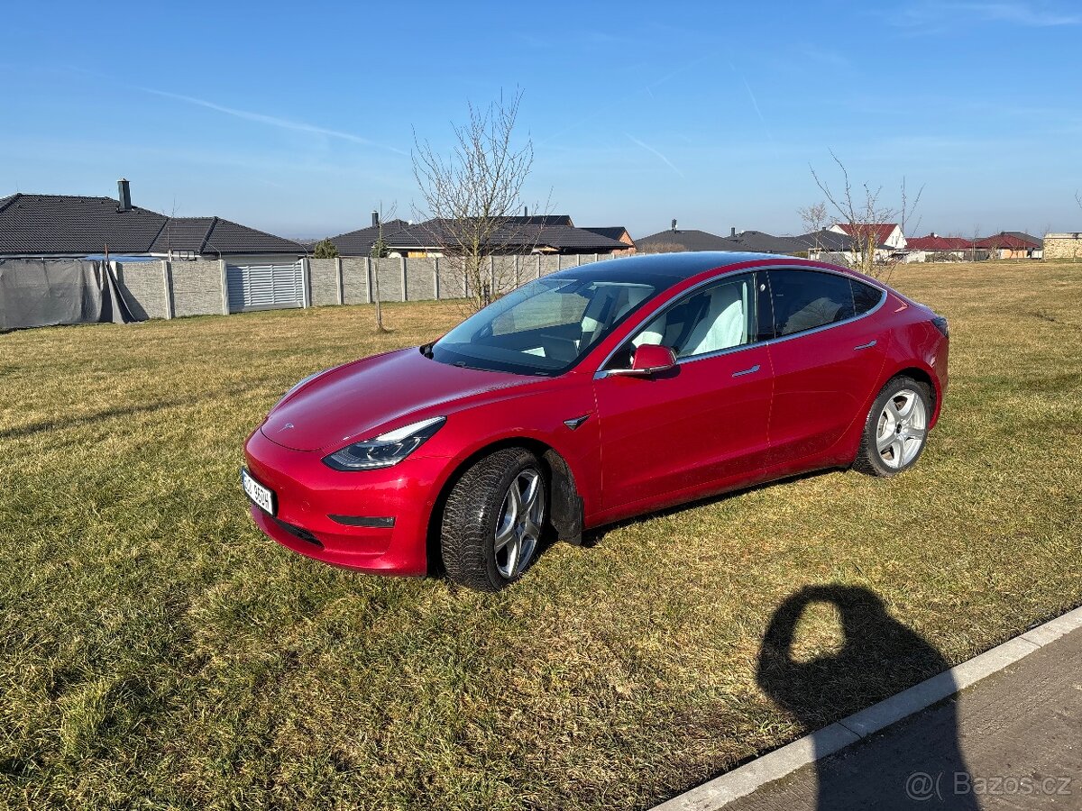 Tesla Model 3 Long Range AWD – Acceleration Boost – červená - 2