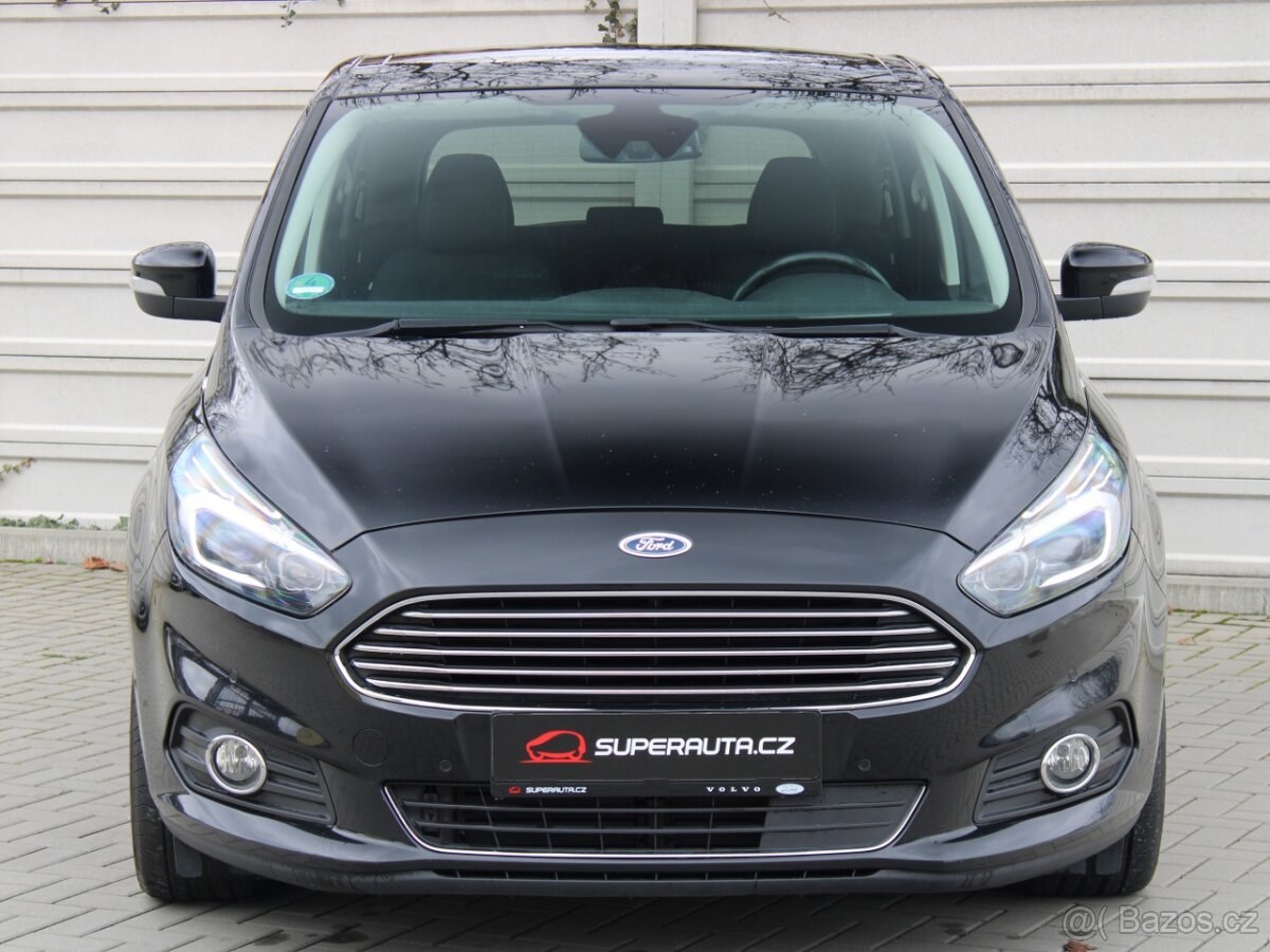 Ford S-MAX 2,0 TDCi 132kW Titanium 4x4 PowerShift 1.Majitel - 2