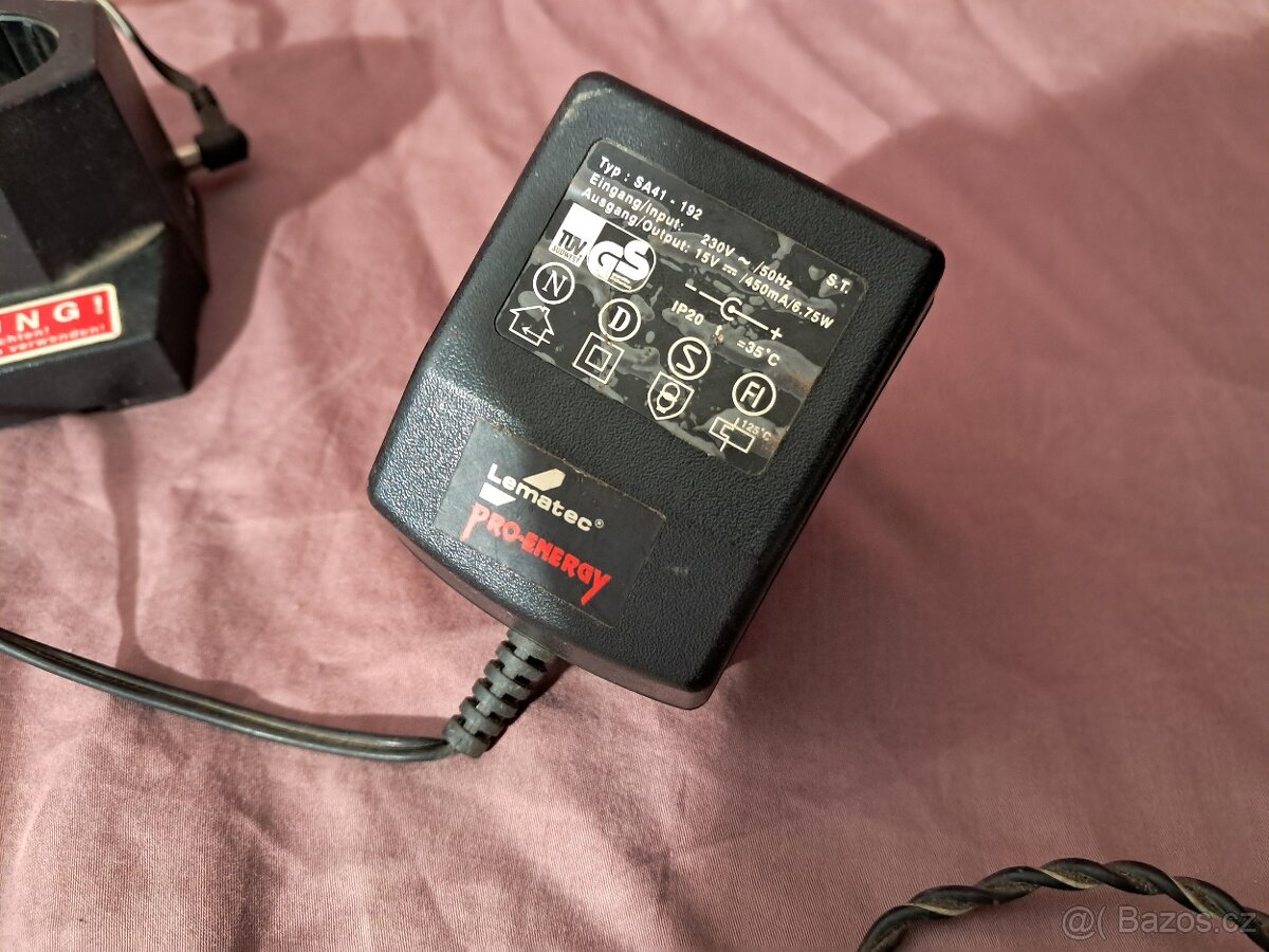 Nabíječka na vrtačku - 13,2V. - 2