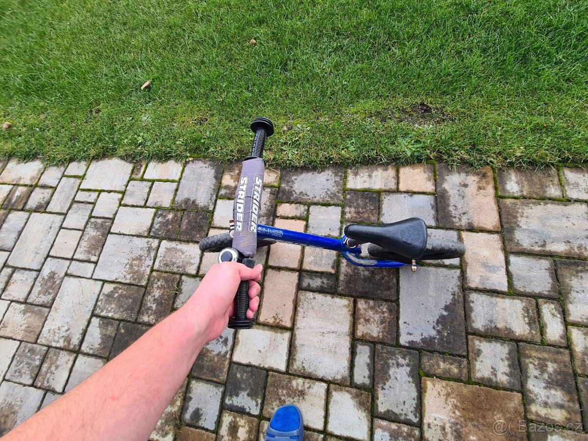 Strider 12´´ classic modrá - 2