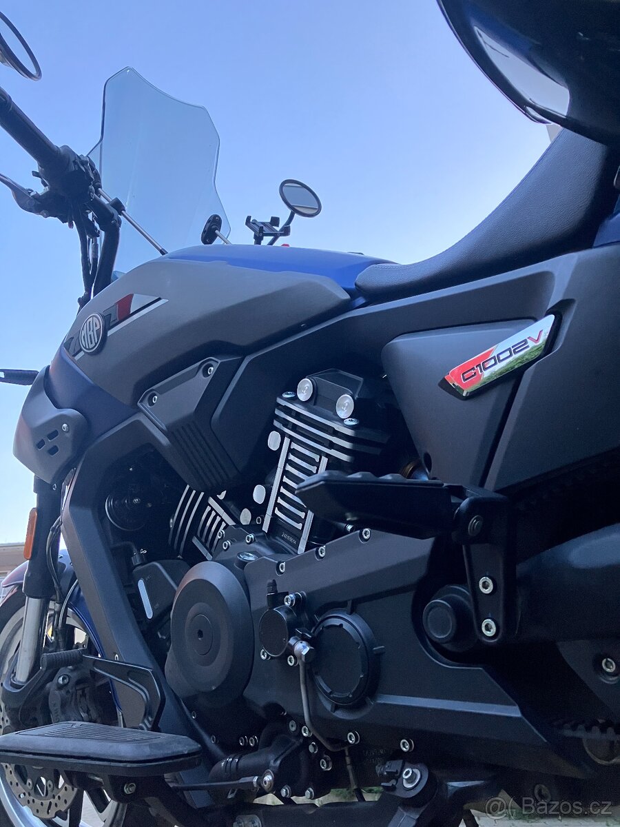 Morbidelli C1002V - 2