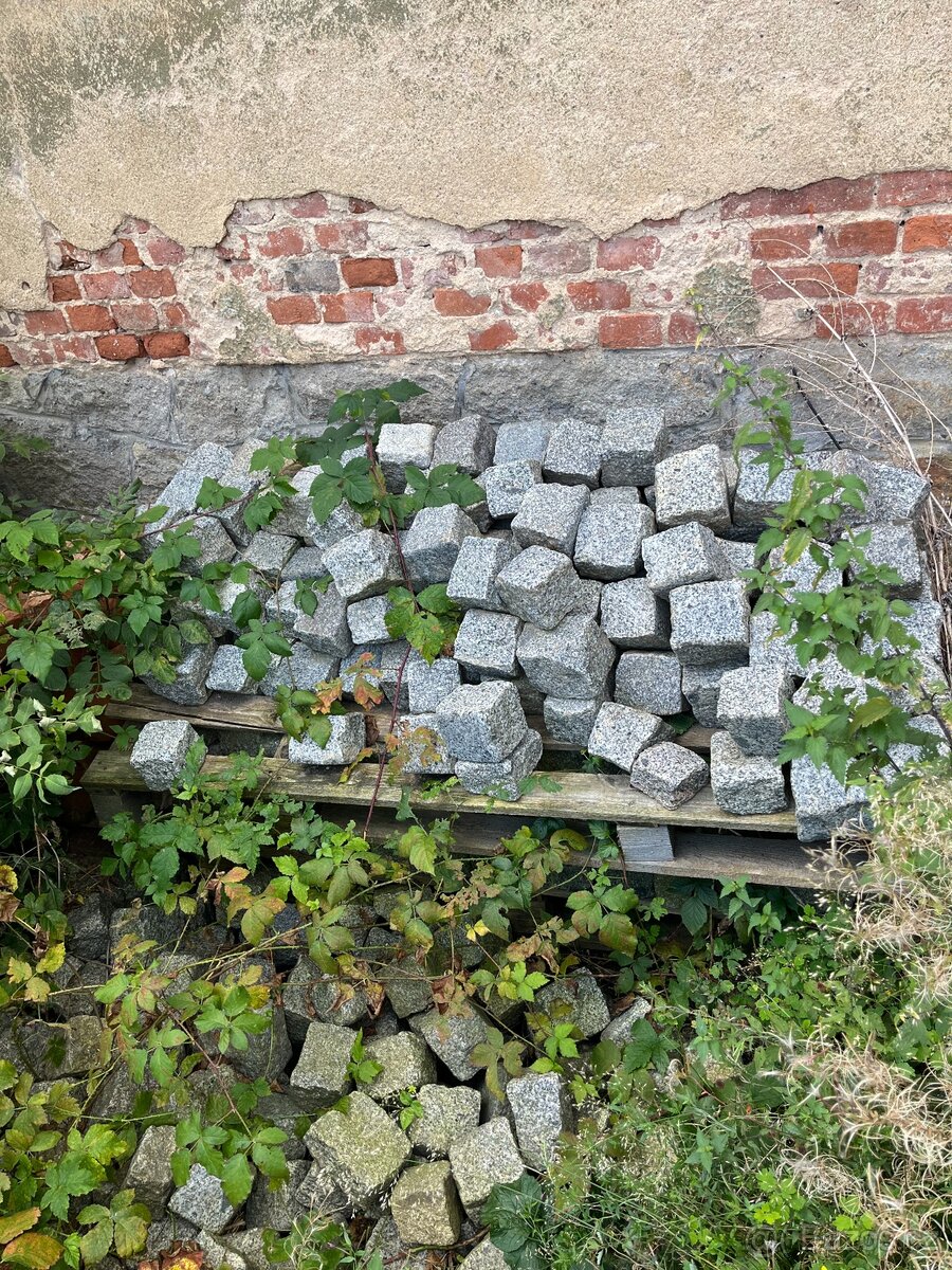 dlažební kostky - 2