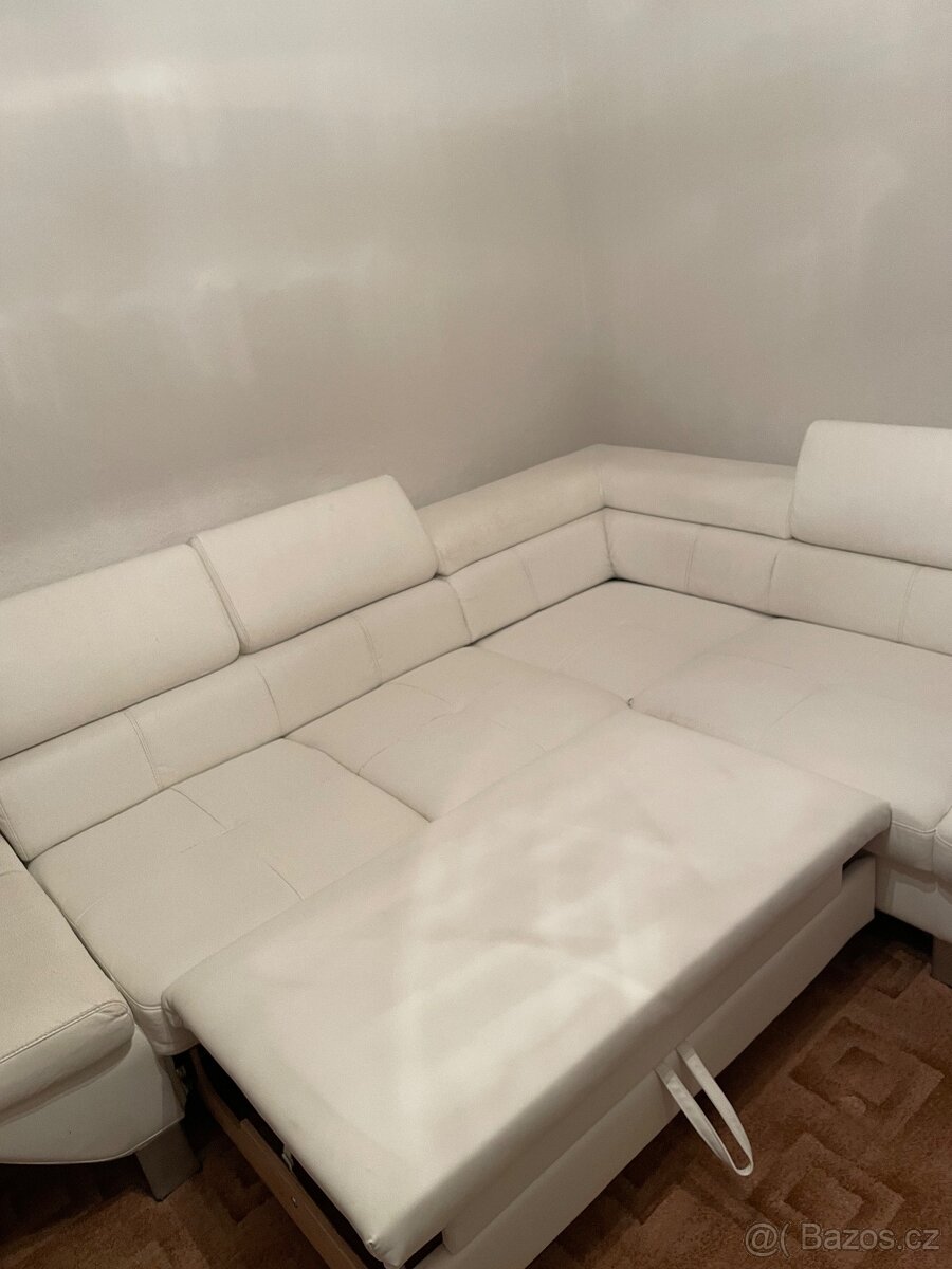 Rozkládací gauč + taburet - 2