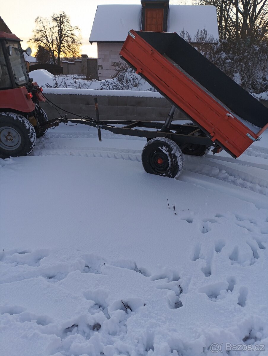 Sklápěcí vlek za malotraktor - 2