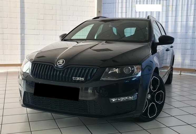 ŠKODA OCTAVIA RS 230 DSG - 2