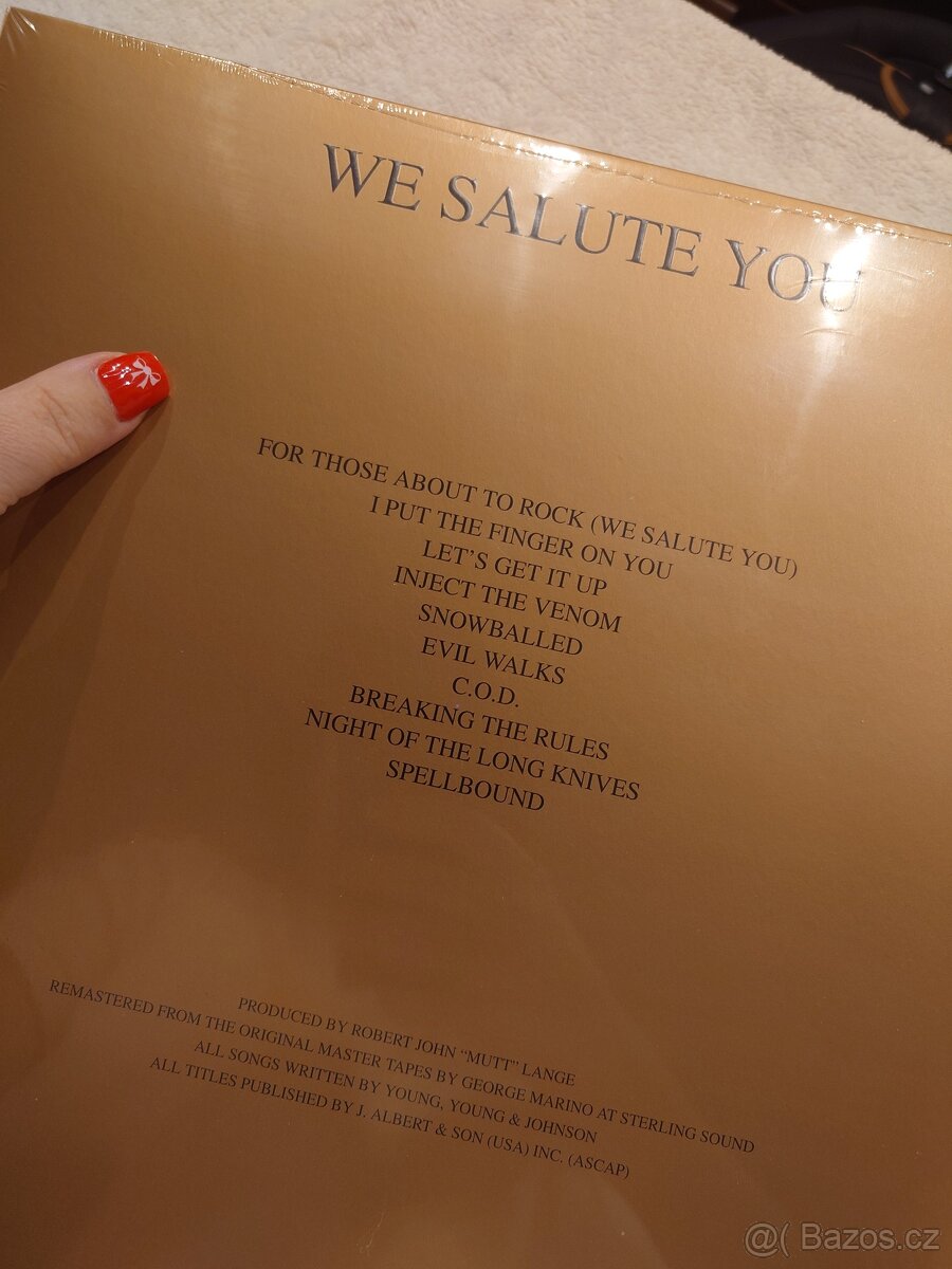 Nové LP AC/DC For those about to rock, we salute you - 2