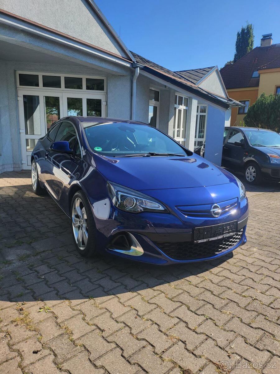 OPEL ASTRA J GTC OPC 2.0TURBO - 2
