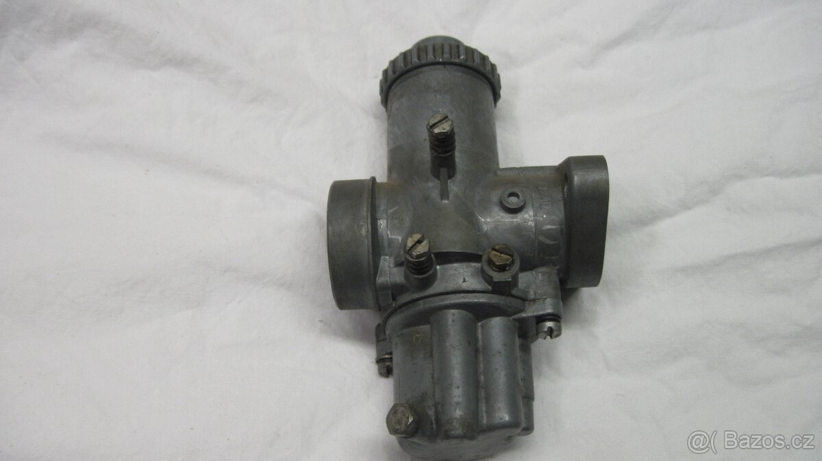 Karburátor na ČZ motokros - 2