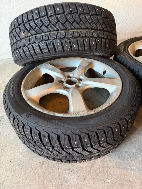 Disky a pneu s hroty 215/50 R17 Viatti Nordoci - 2