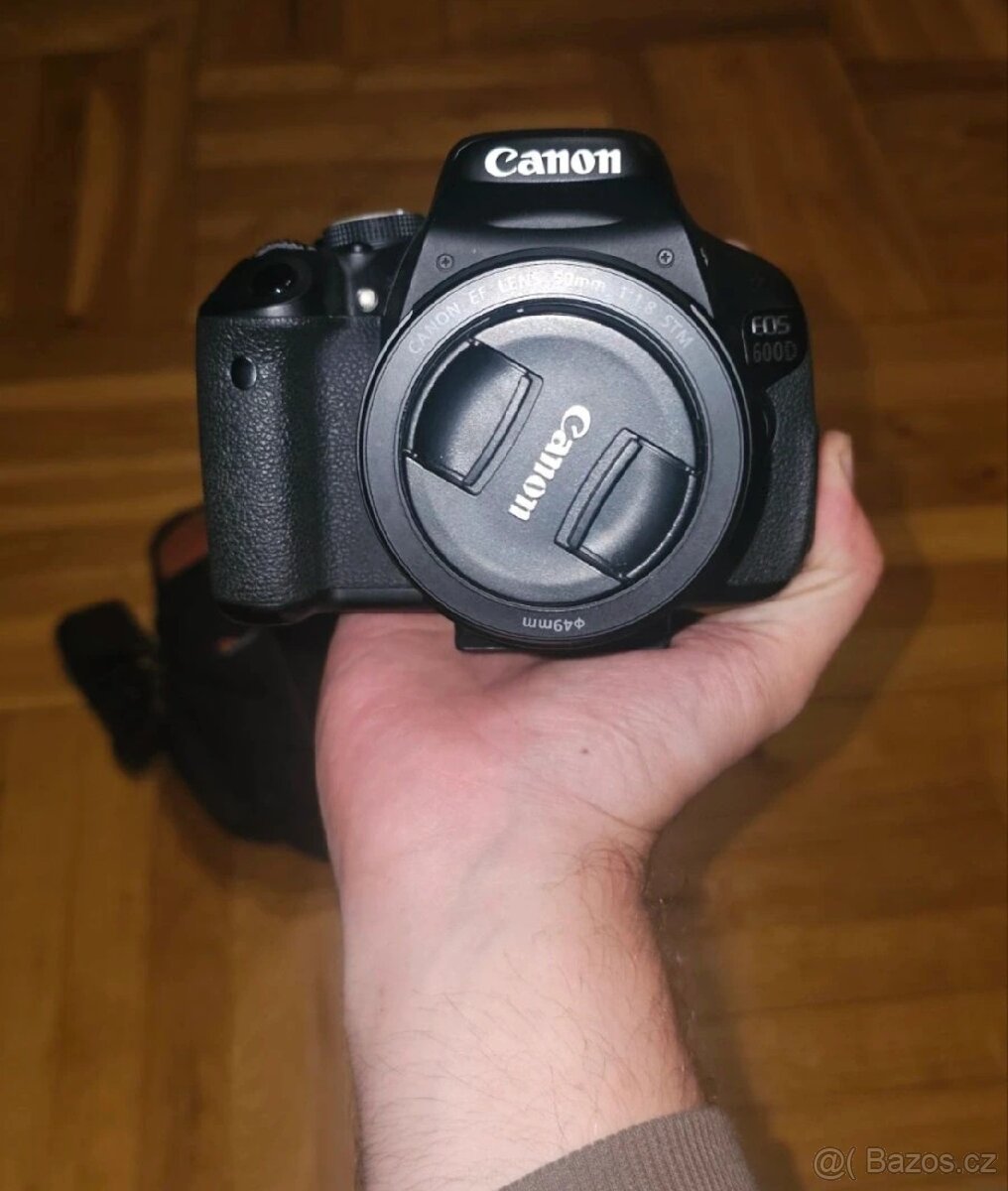 Canon EOS 600D - 2