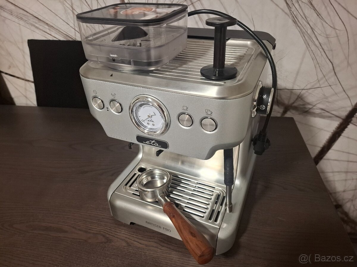 Kávovar eta artista pro - 2
