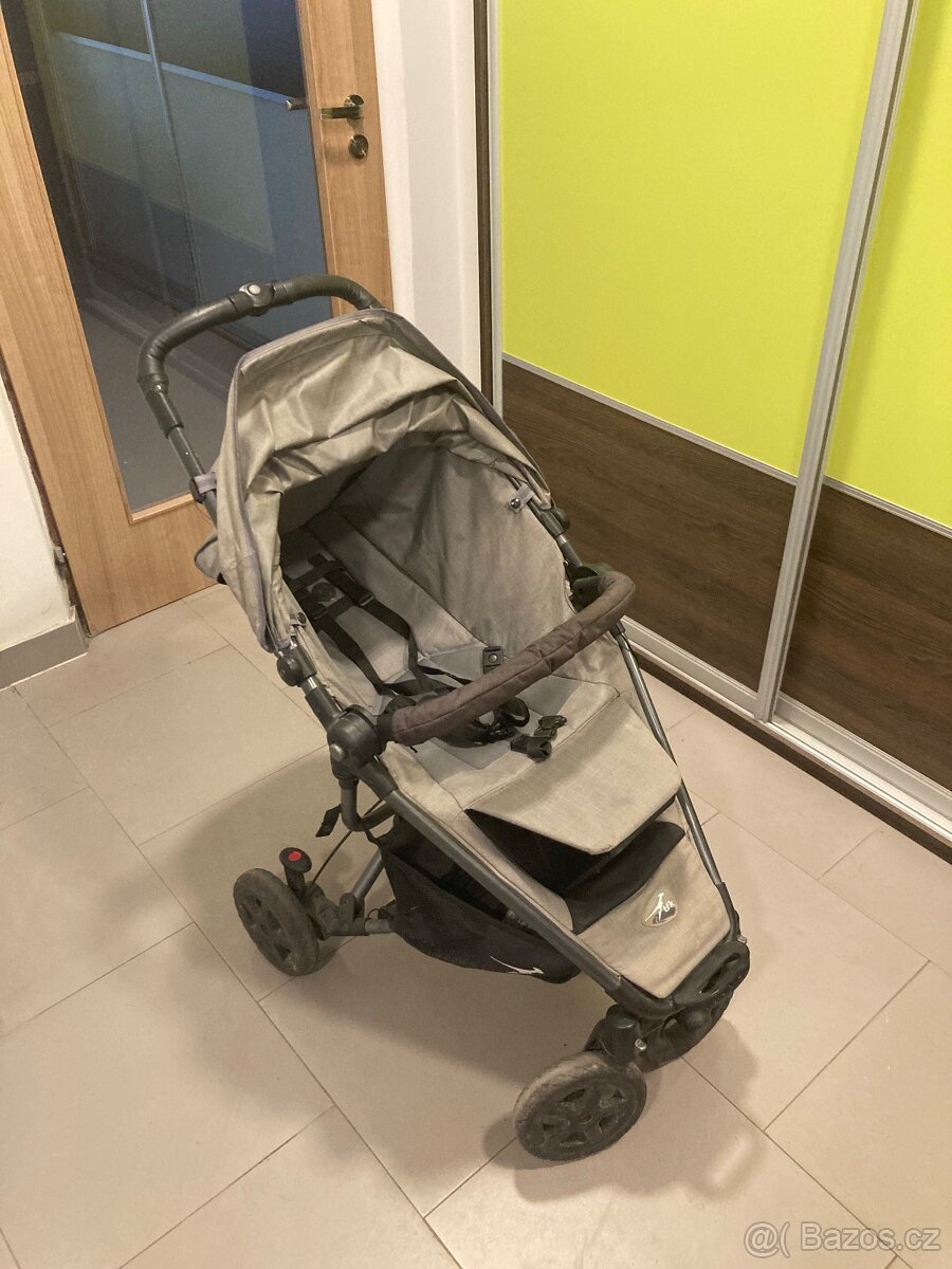 Kočárek golfky TFK - 2