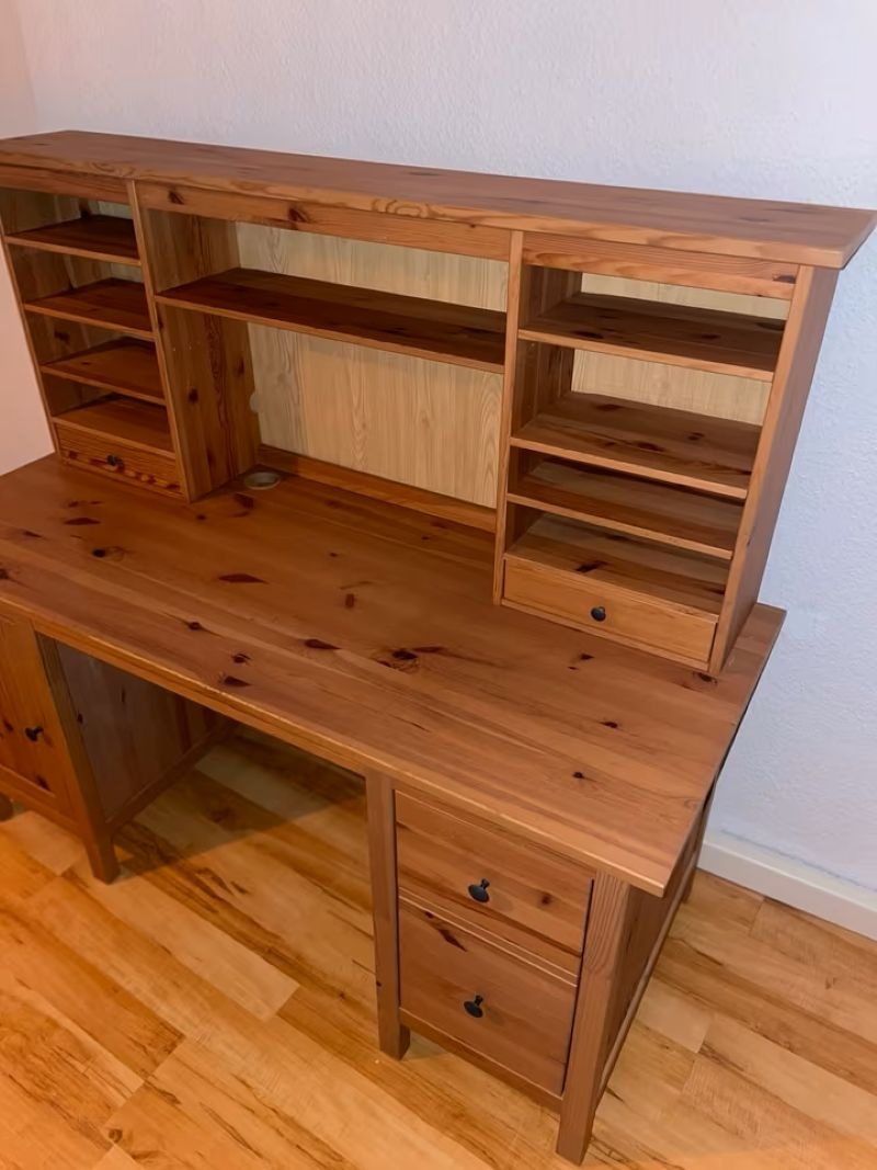 Psací stůl z masivního dřeva - borovice - 2