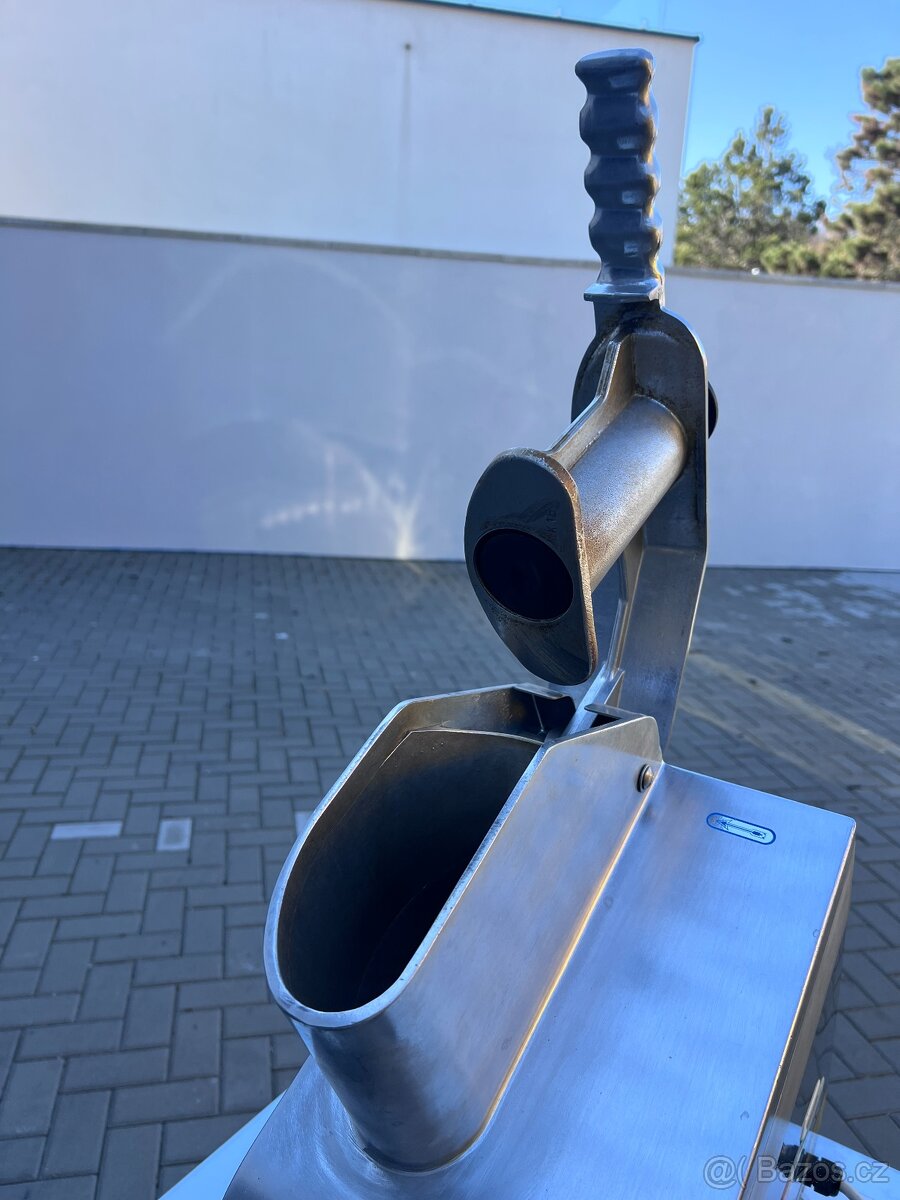 Krouhač Minerva - 2