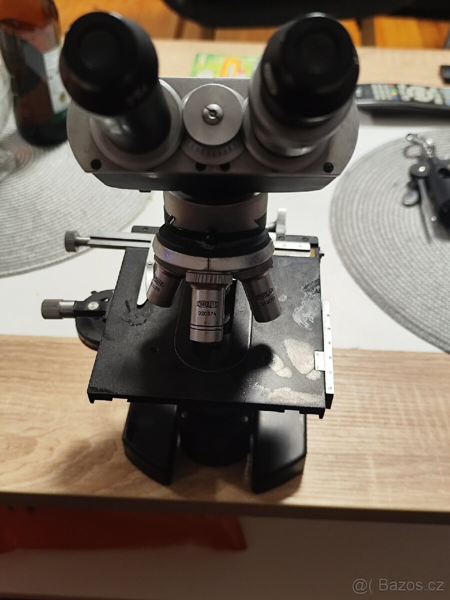Mikroskop - 2