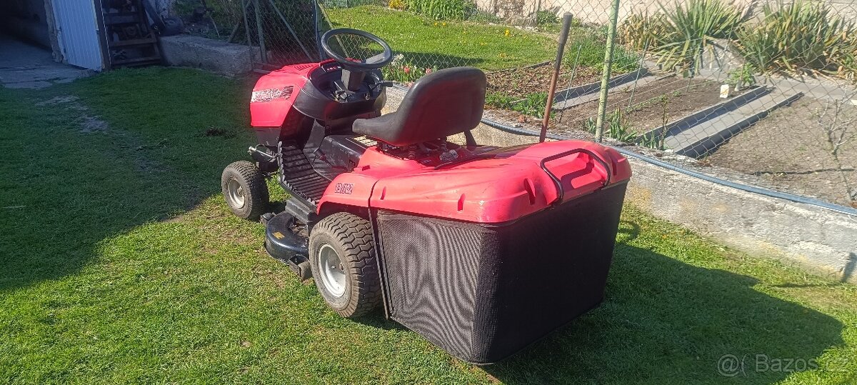 Zahradní traktůrek - 2